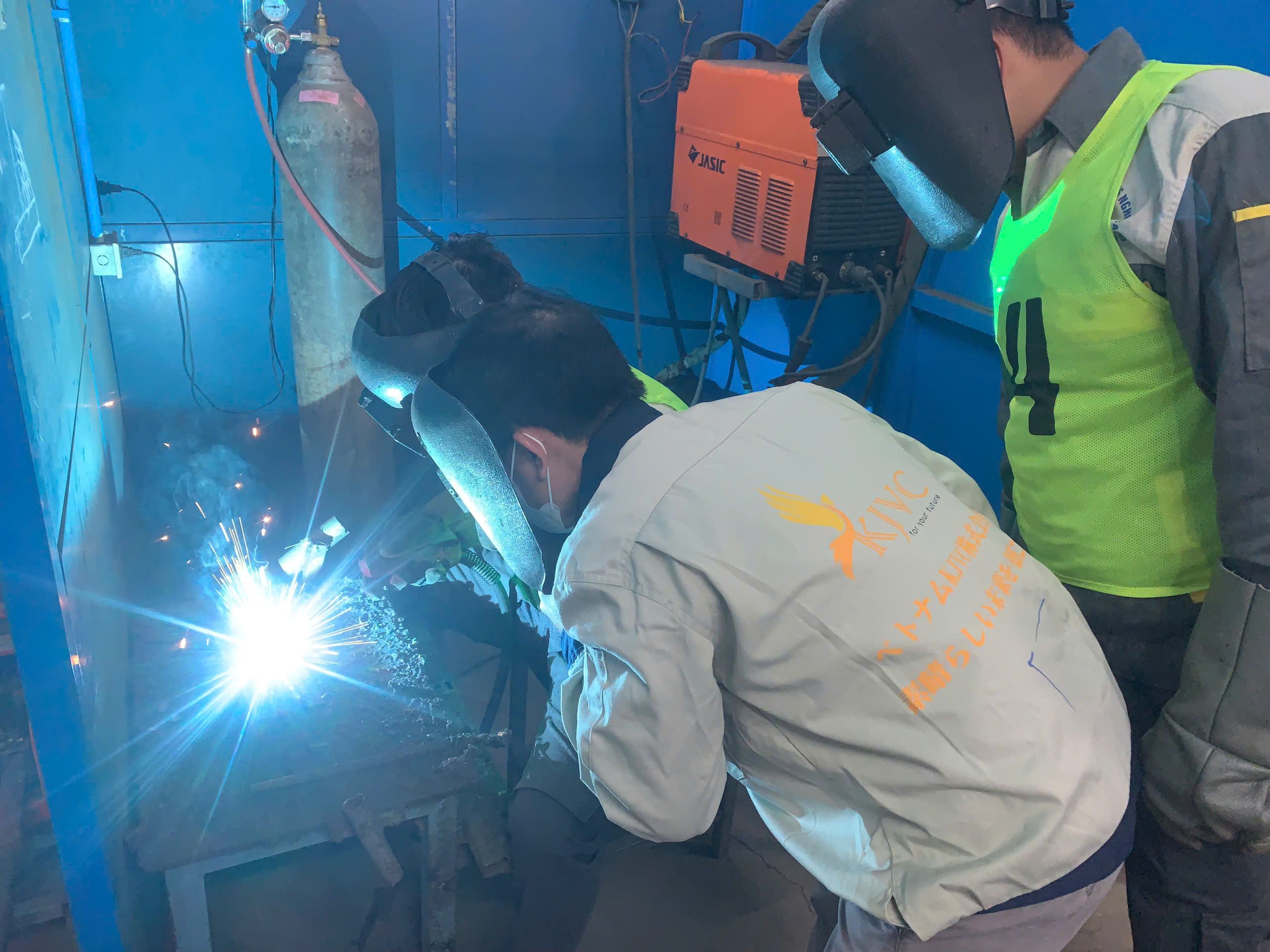 LỢI ÍCH KHI THAM GIA CHƯƠNG TRÌNH XUẤT KHẨU LAO ĐỘNG NHẬT BẢN CÙNG KJVC